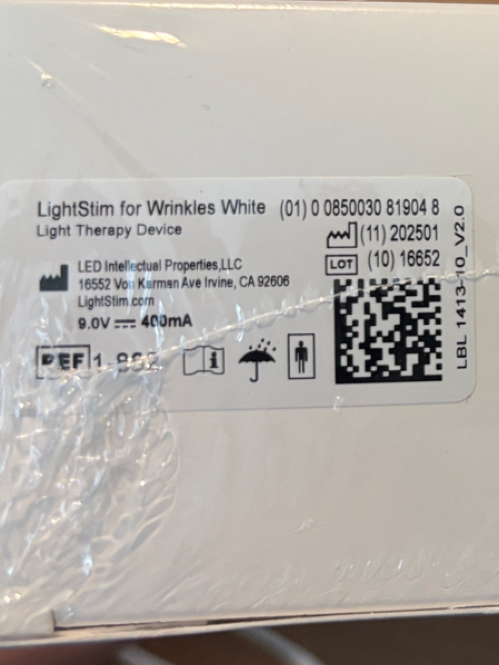 LightStim for Wrinkles LED Anti-Aging Device - White with Pink Accent - Picture 3 of 3